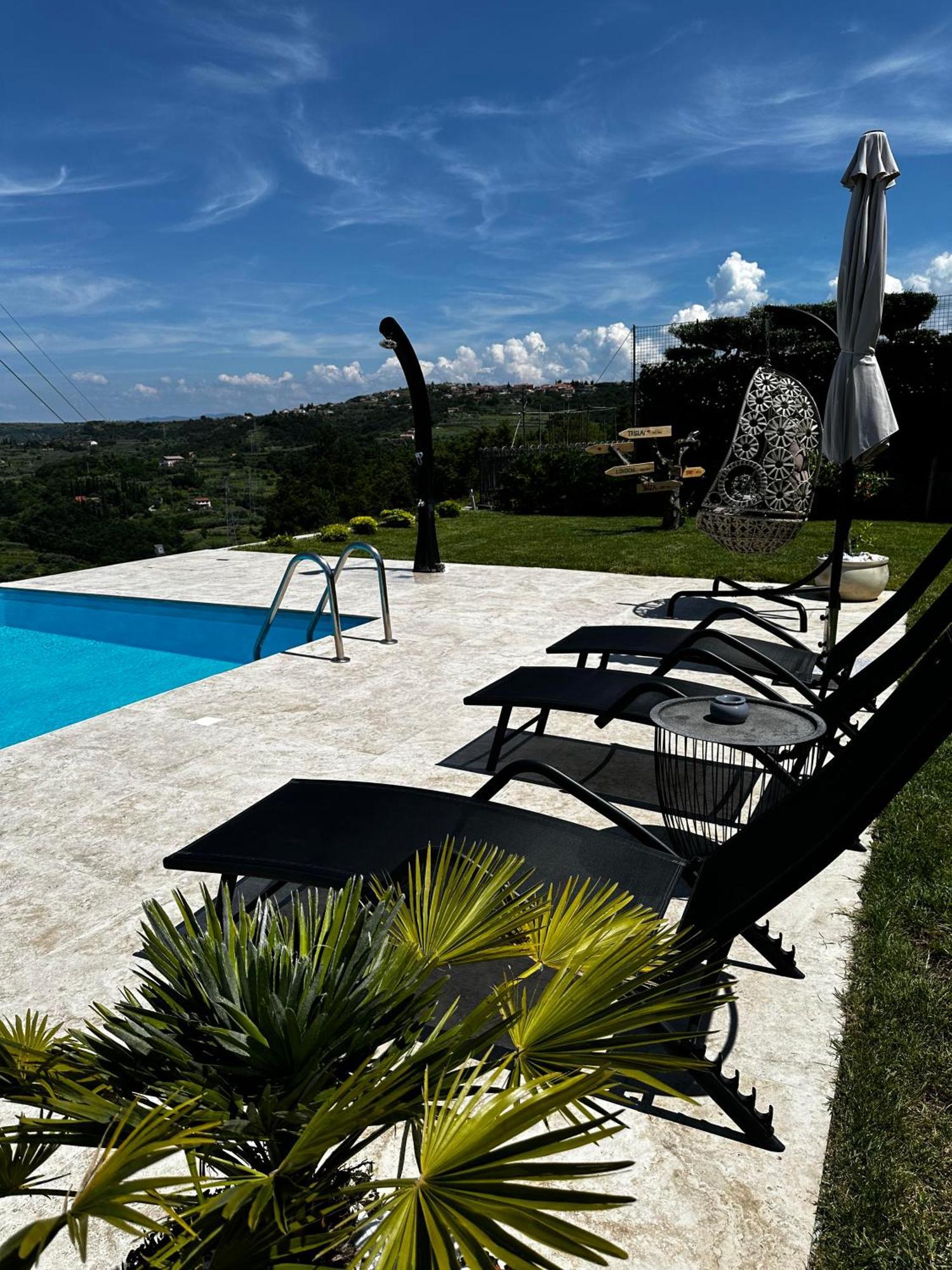 Apartmaji Meli Pu Izola Exterior foto